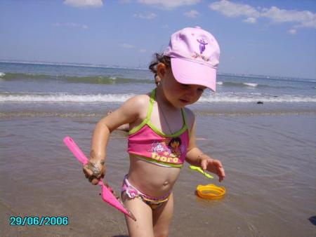 celia a la plage